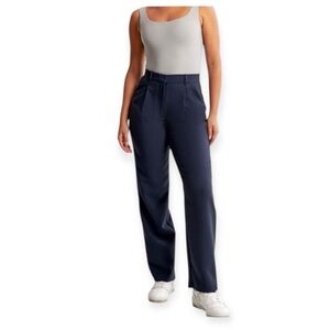 A&F Ultra High Rise Relaxed Straight Pants